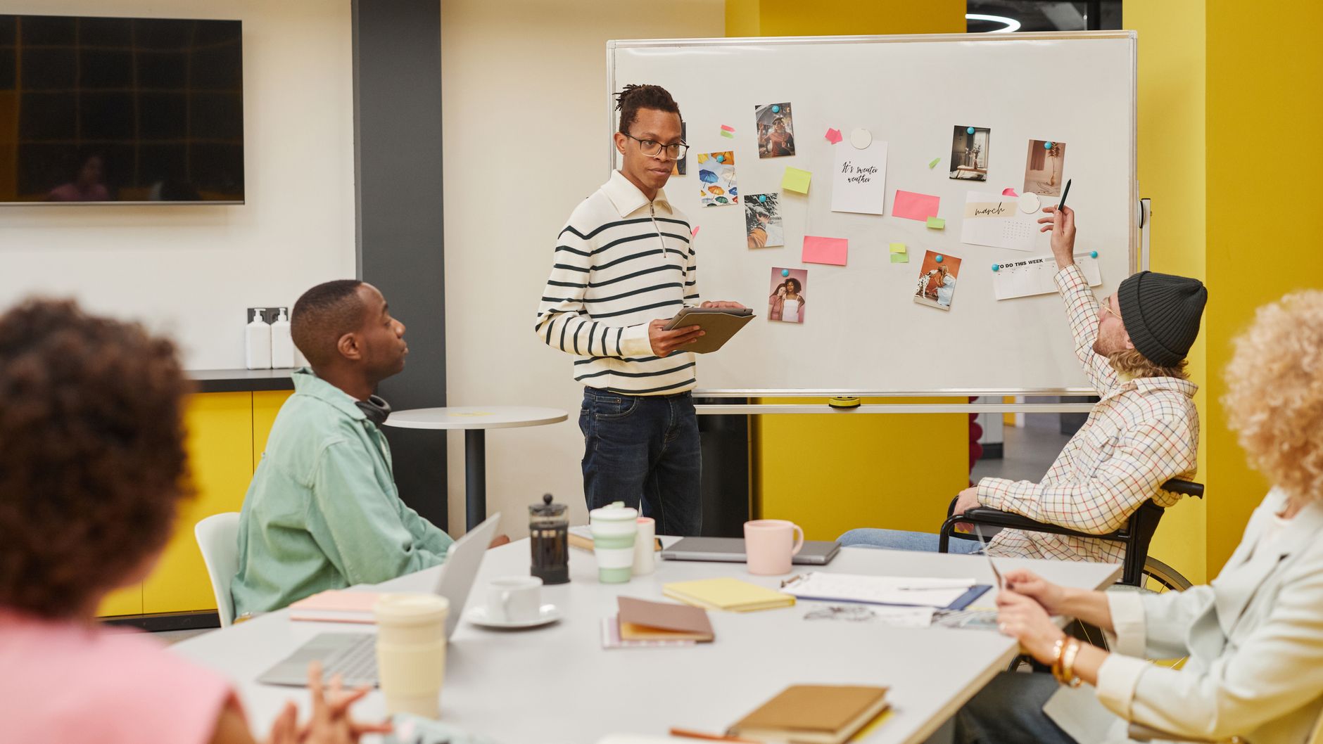 Andrew Garson – Exploring Leadership in Marketing and Communications